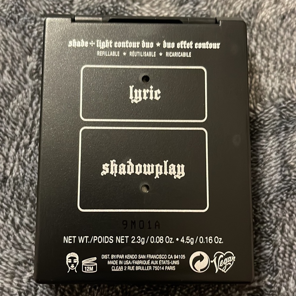 Kat Von D Shade + Light Medium Duo Contour - Picture 4 of 6